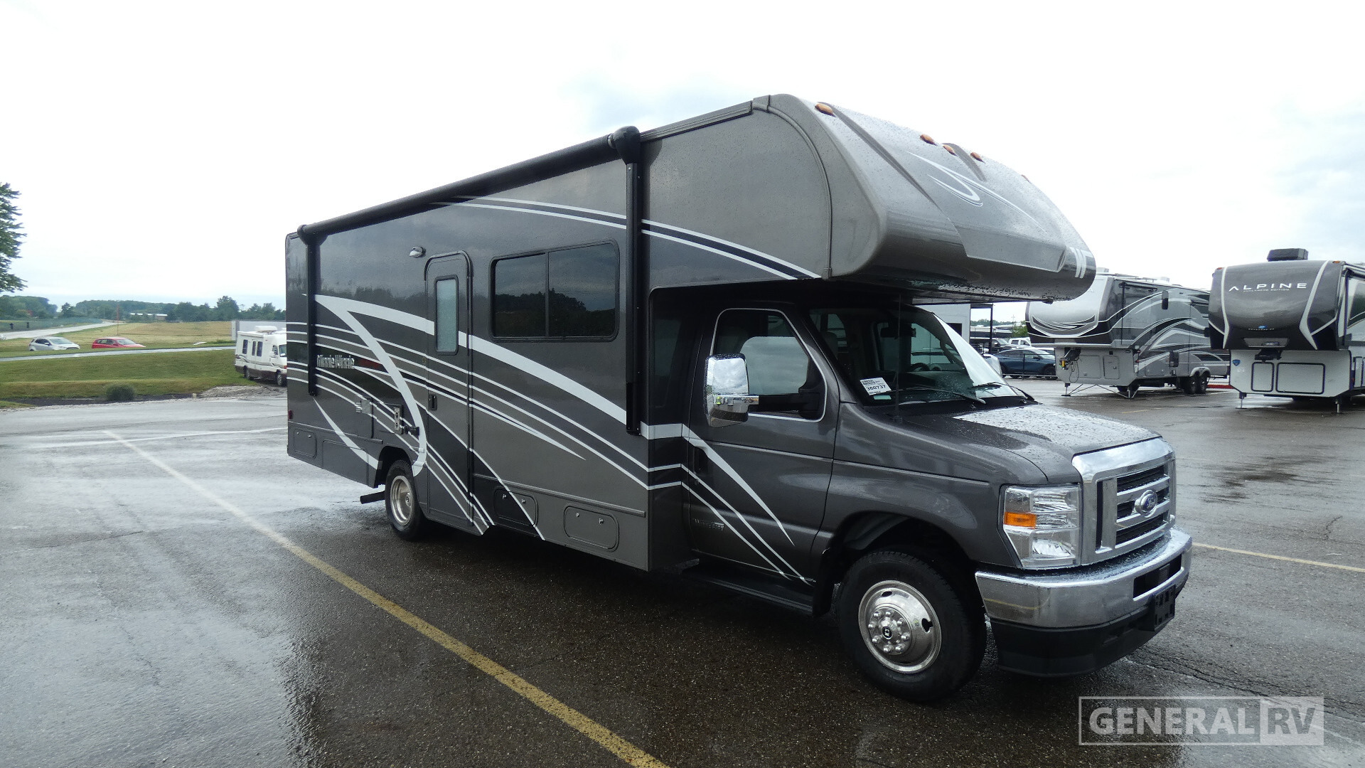 2025 Winnebago MINNIE WINNIE 26T in north canton OH