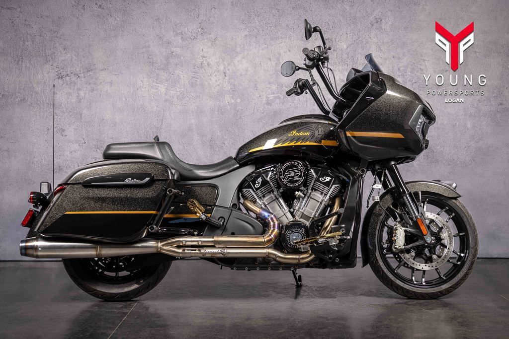 2026 Indian Motorcycle® Challenger® Dark Horse® 112 w/PowerBand Audio Black C DARK HORSE in Logan, UT