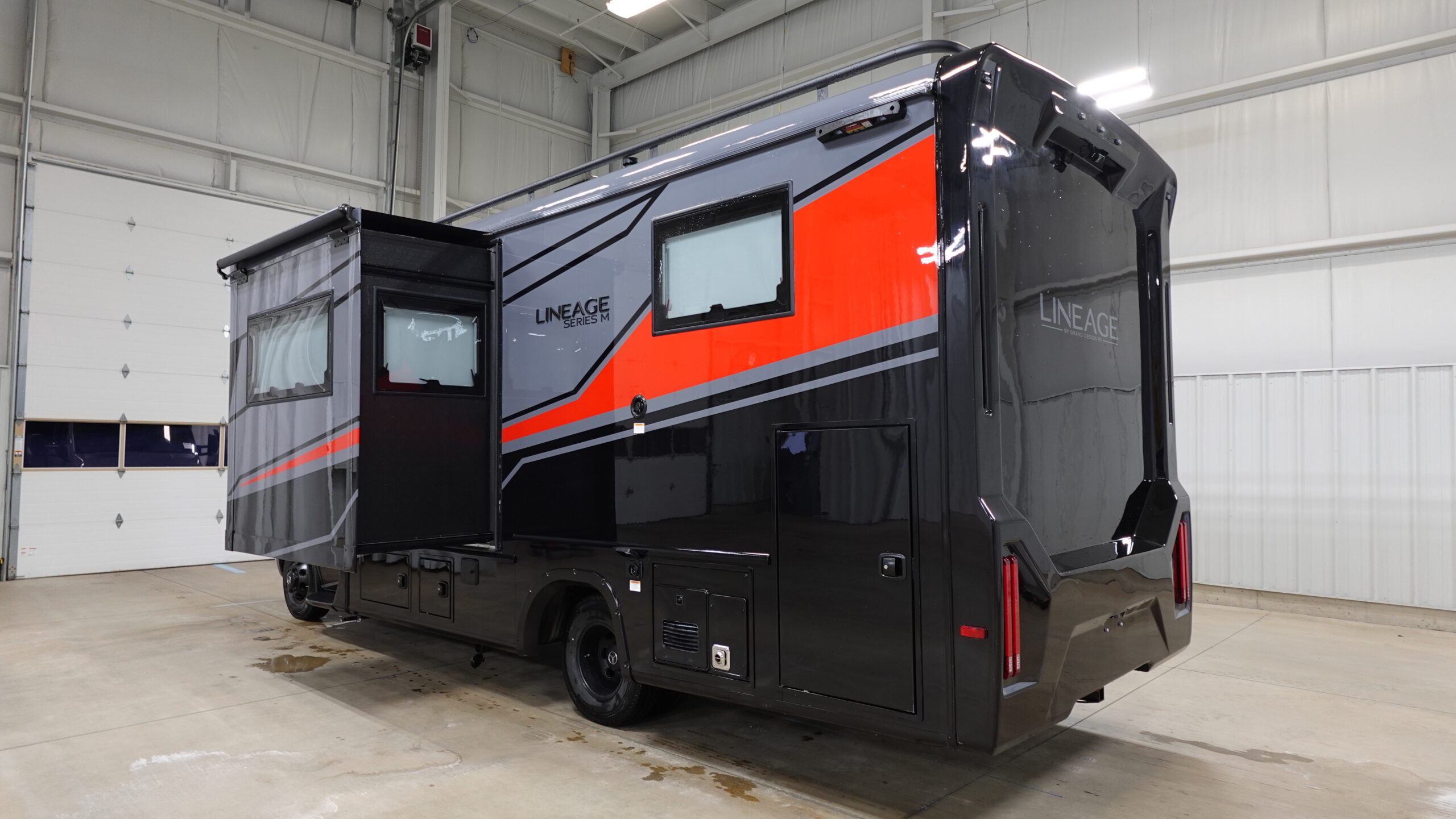 2026 Grand Design LINEAGE SERIES M 25TK in south weber UT