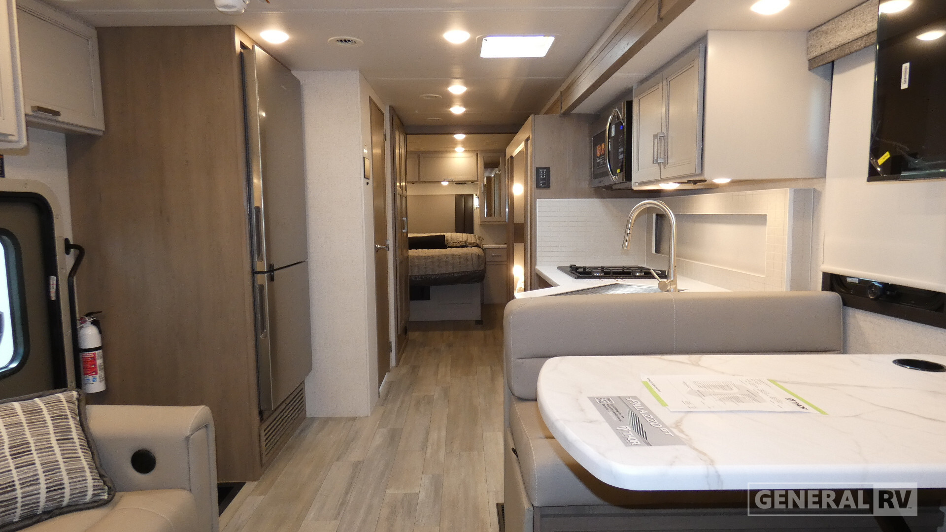 2026 Thor Motor Coach PALAZZO GT 33.5 in wixom MI