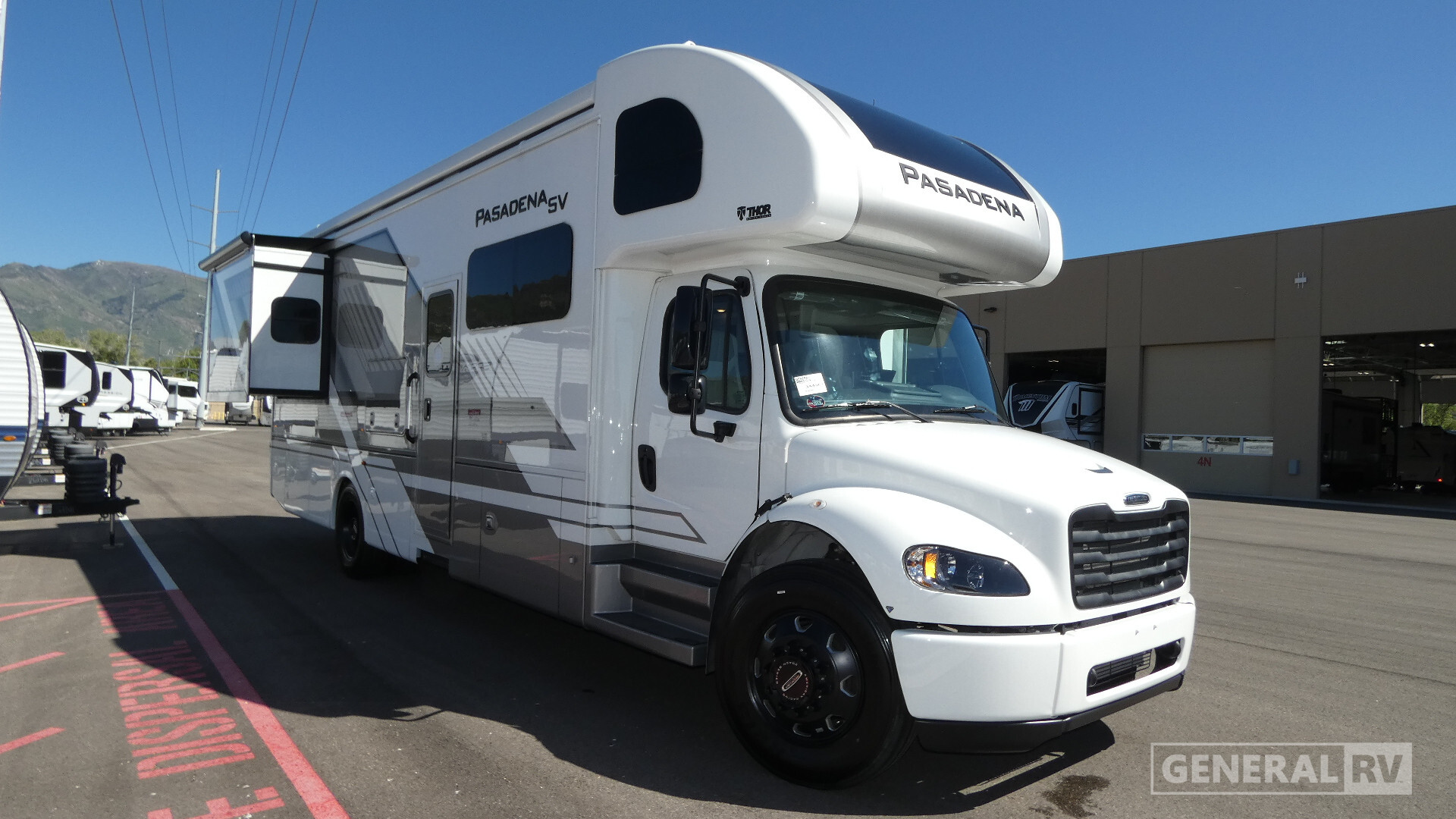 2026 Thor Motor Coach PASADENA SV 34XG in south weber UT