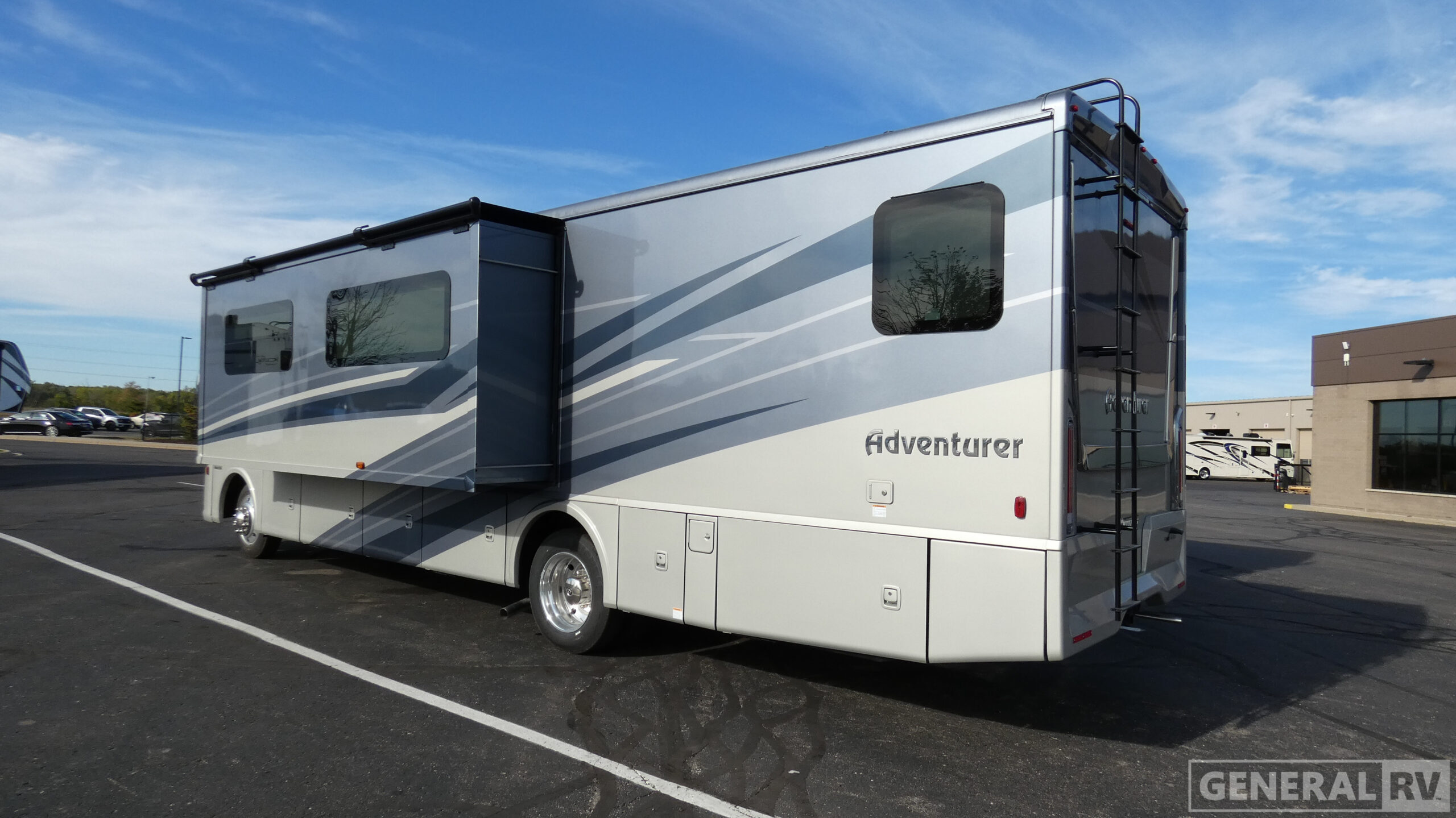 2026 Winnebago ADVENTURER 35F in wixom MI