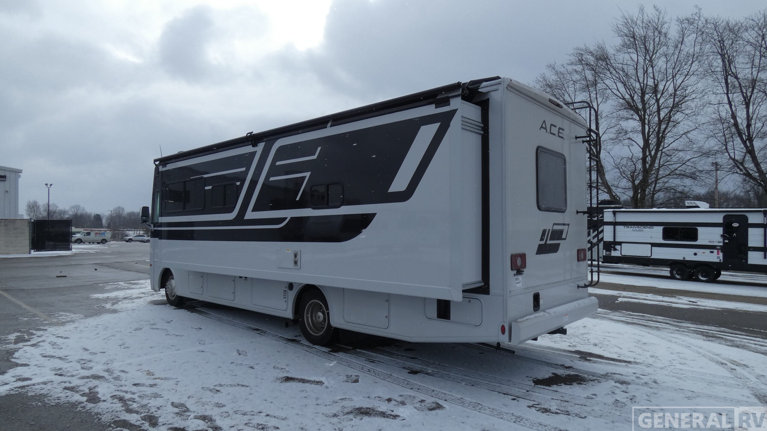 2026 Thor Motor Coach ACE 29D in north canton OH