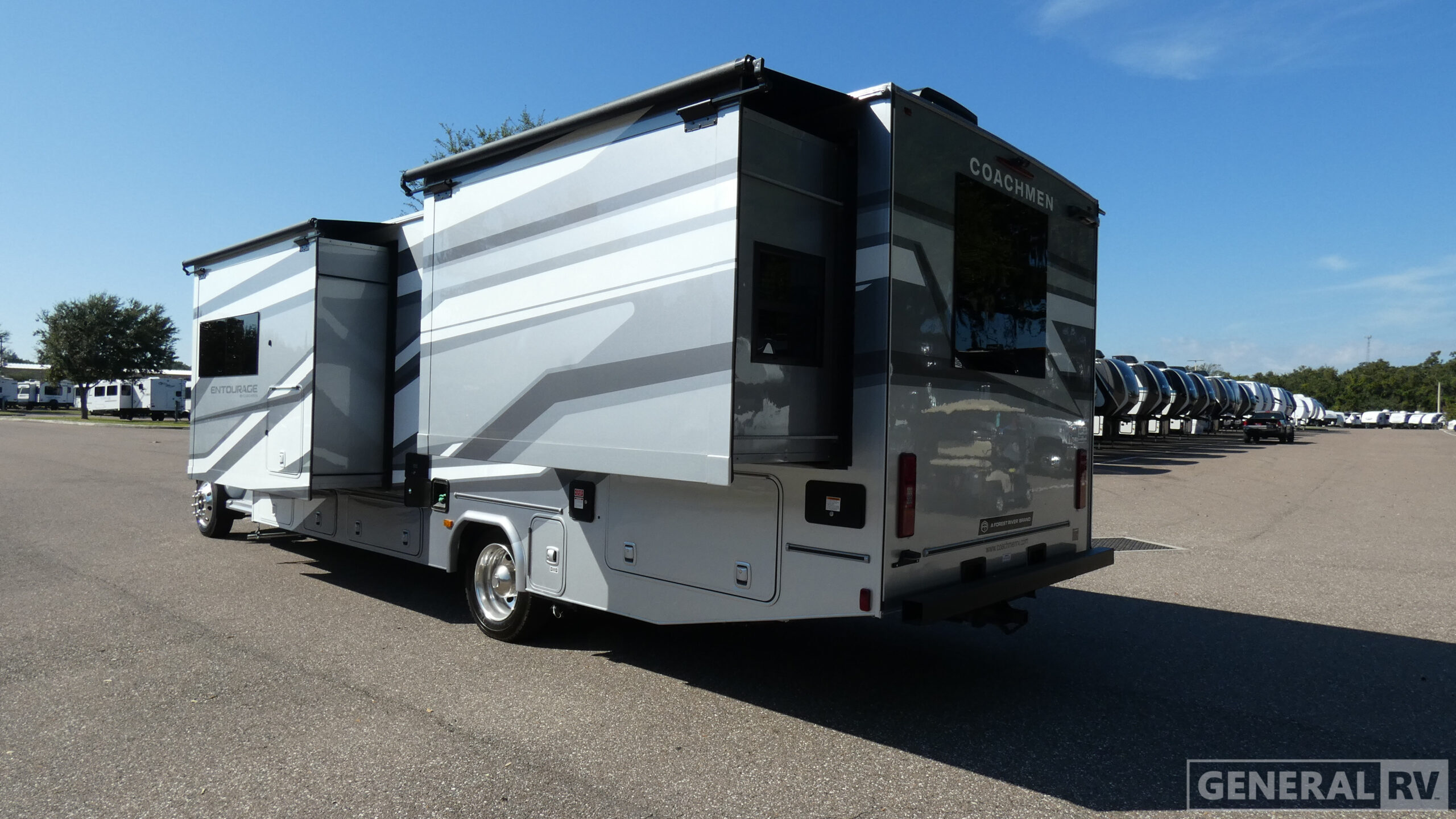 2026 Coachmen ENTOURAGE 330DS in dover FL