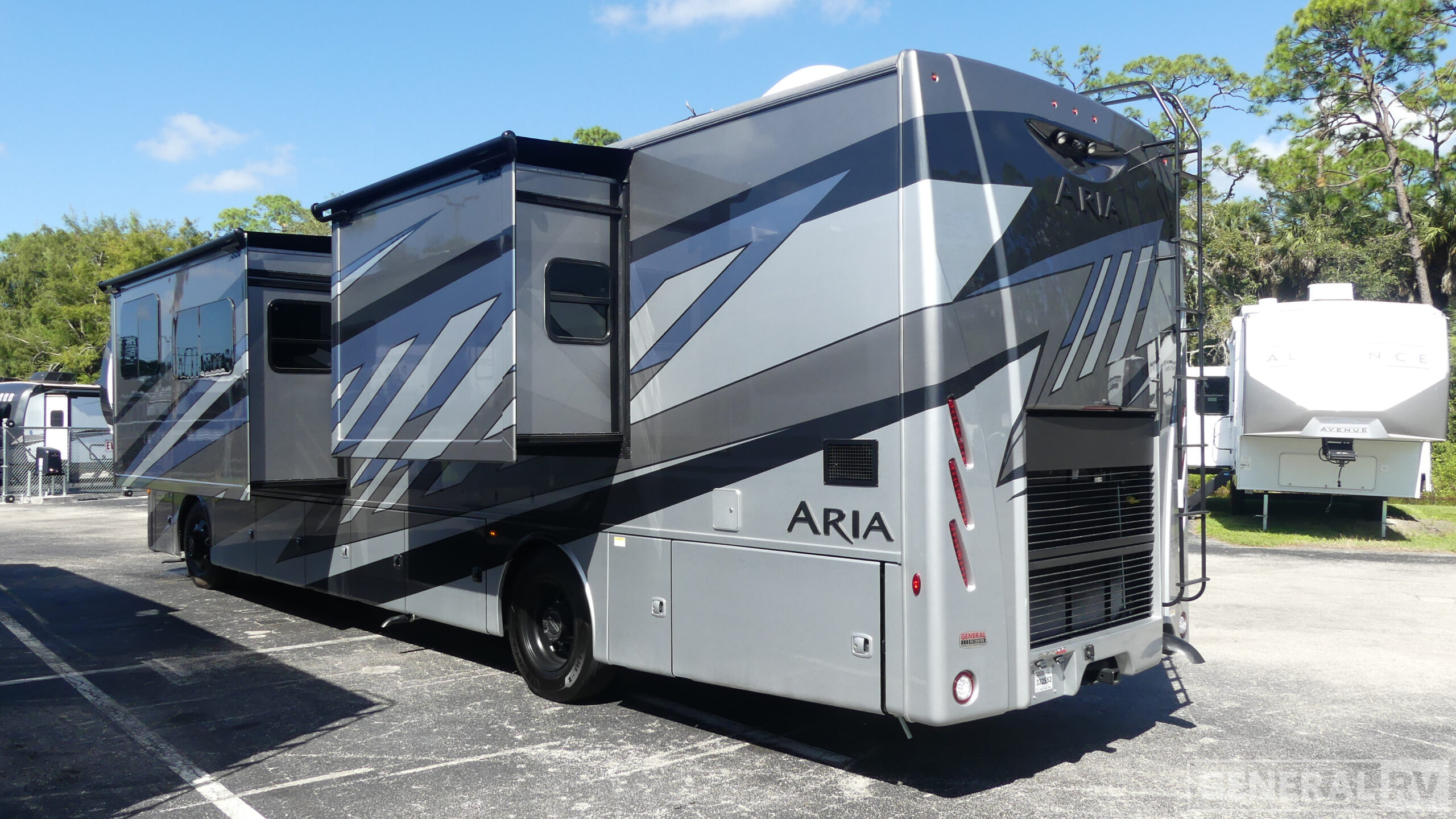 2026 Thor Motor Coach ARIA 3901 in fort pierce FL