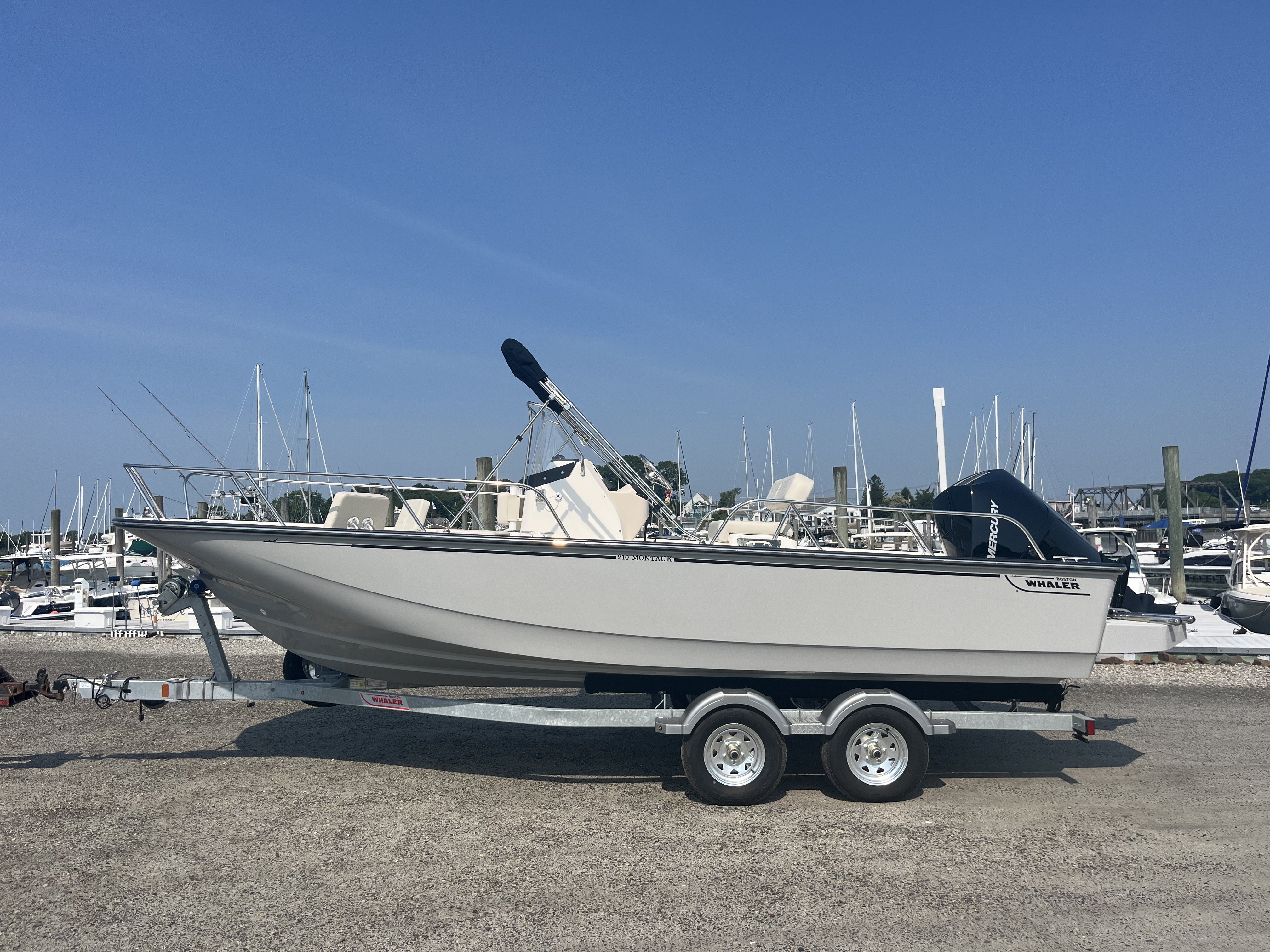 2026 Boston Whaler 210 Montauk in westbrook CT