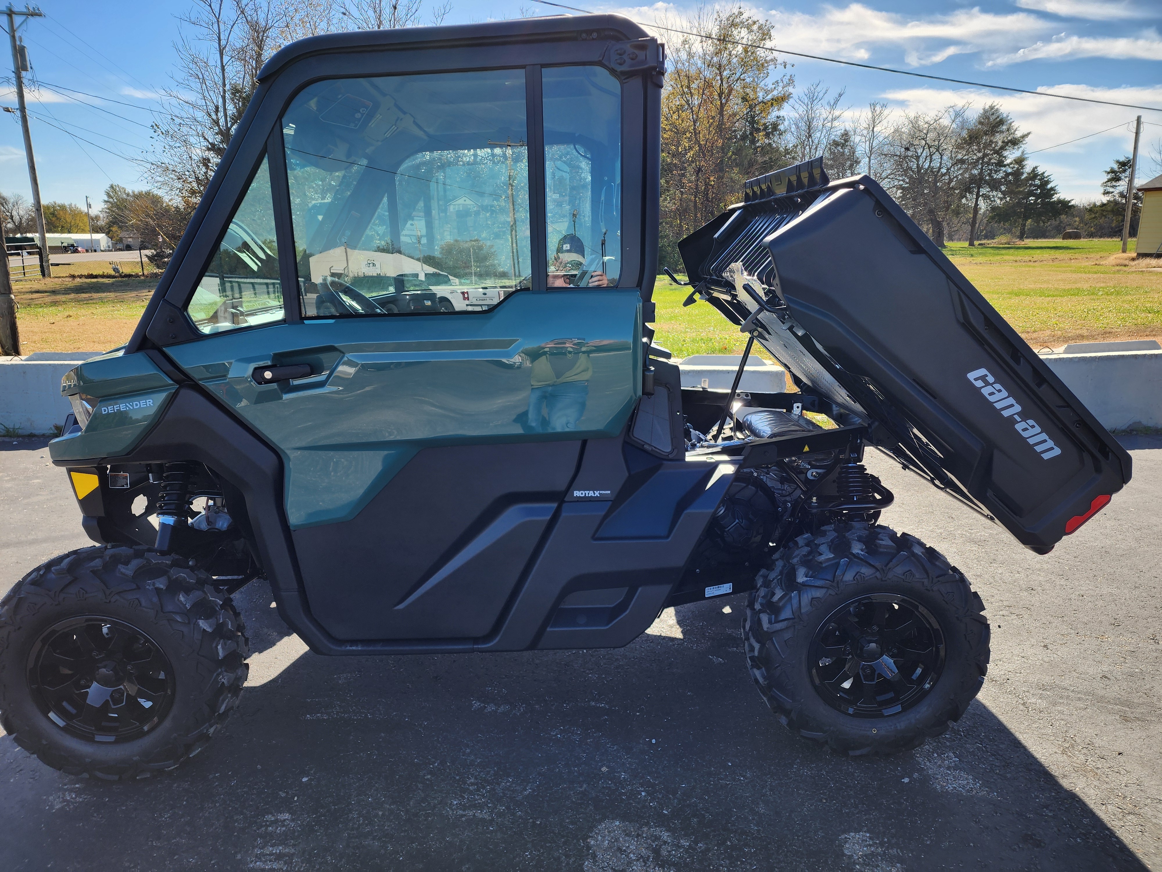 2026 Can-Am Defender DPS CAB UTV/Utility ATV