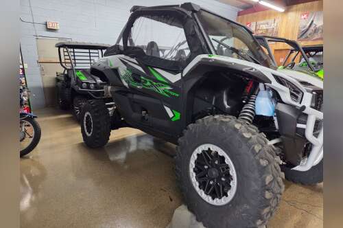 2024 Kawasaki Teryx KRX 1000 eS in norfolk NE