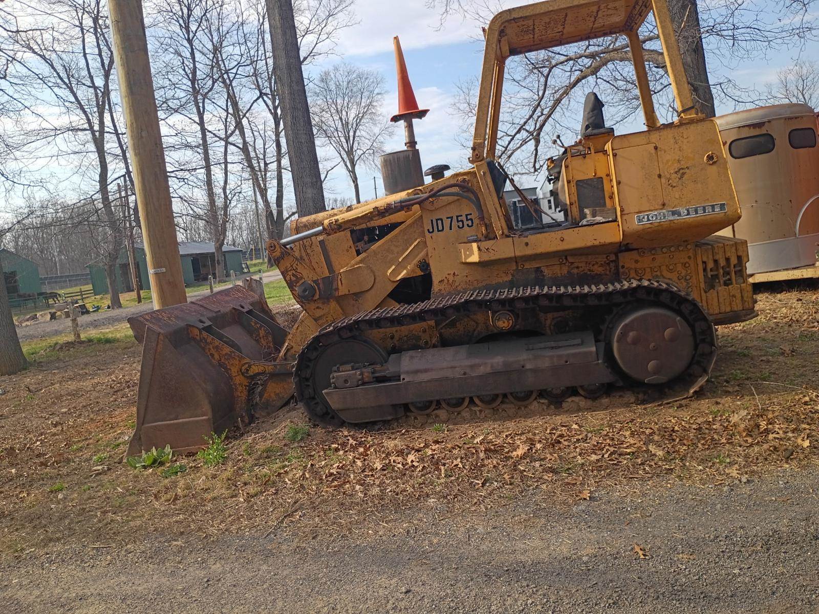 1980 John Deere 755 in Annapolis, MD