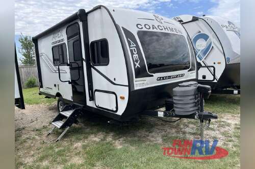 2025 Coachmen Rv Apex Nano 184BH in denton TX