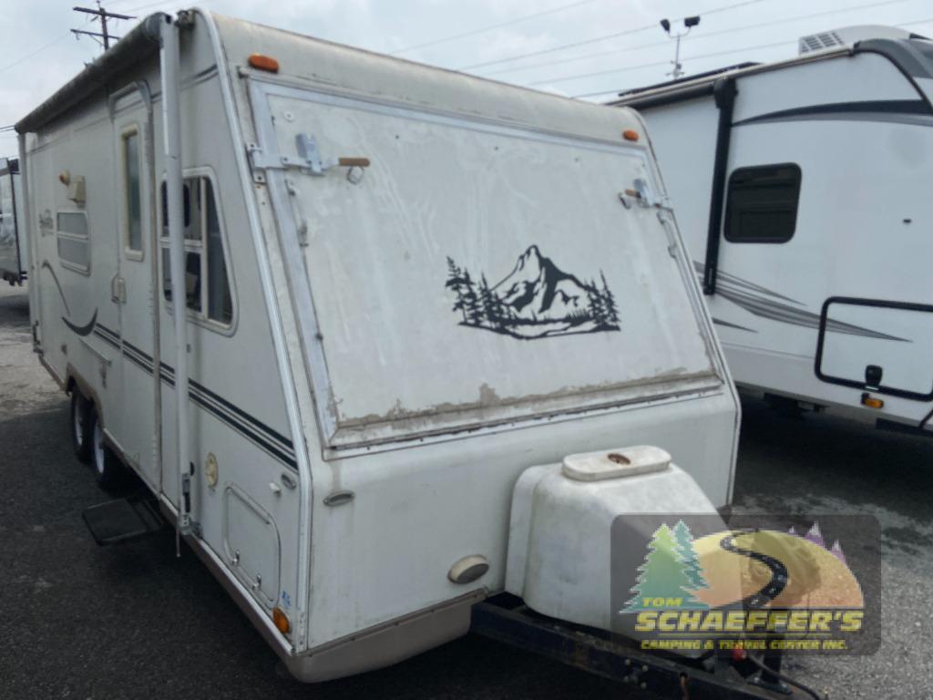 2004 Forest River Rv Shamrock 23 B in shoemakersville PA