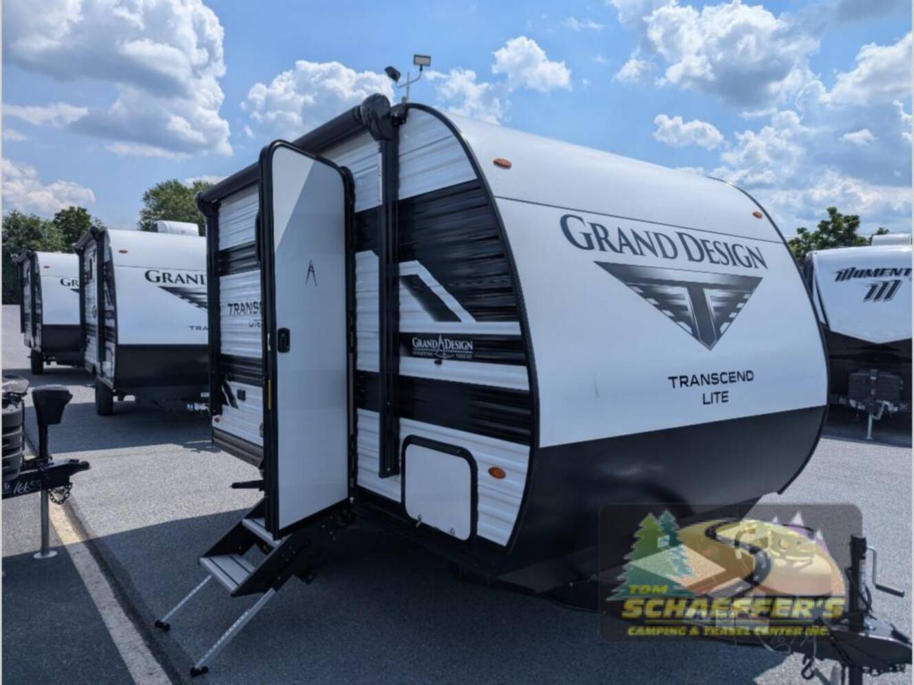 A photo of this 2027 Grand Design Transcend Lite 121RBL