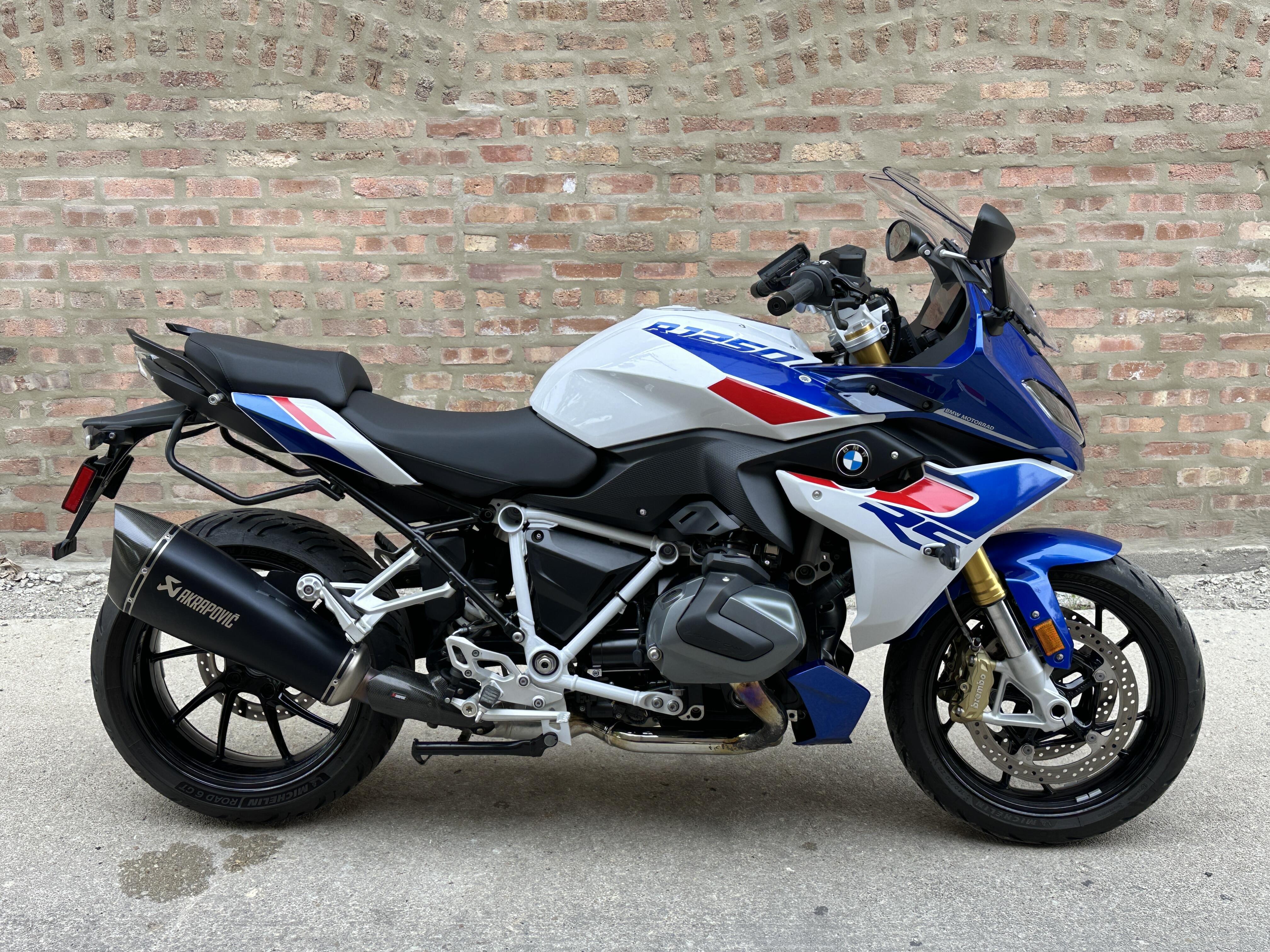 2023 BMW R 1250 RS RS in Villa Park, IL