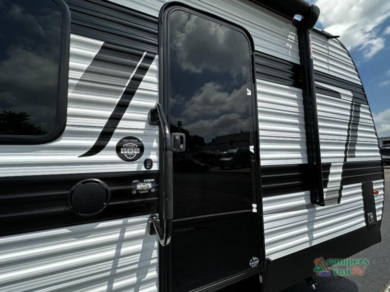 A photo of this 2027 Grand Design Momentum MAV 22MAV