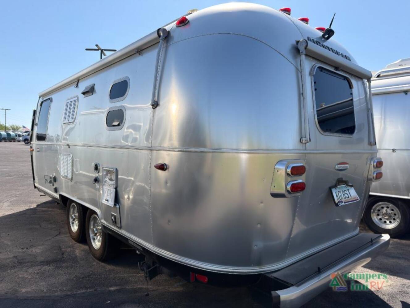 A photo of this 2019 Airstream International Signature 23FB