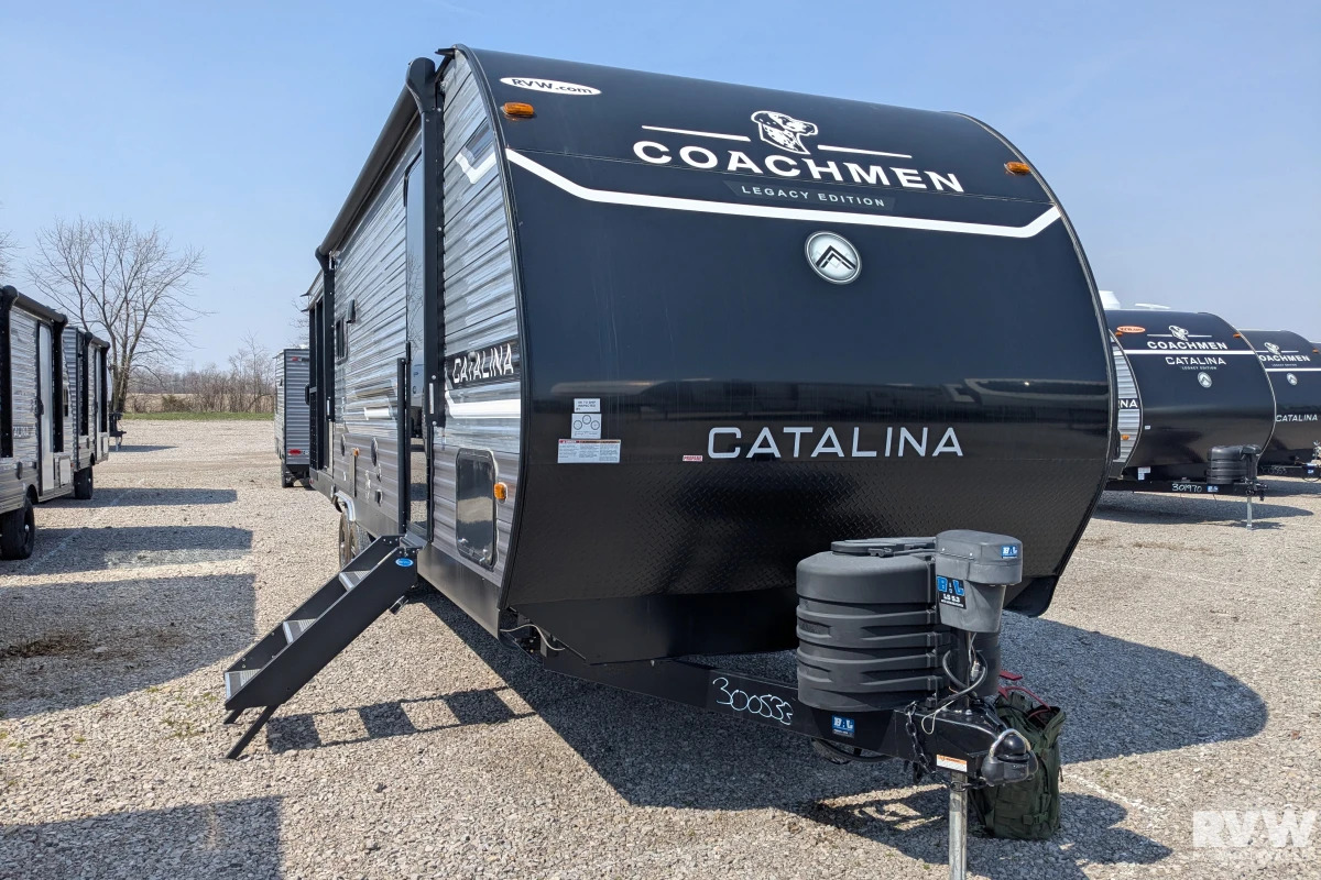 2025 Coachmen Catalina Legacy 283EPIC in lakeview OH
