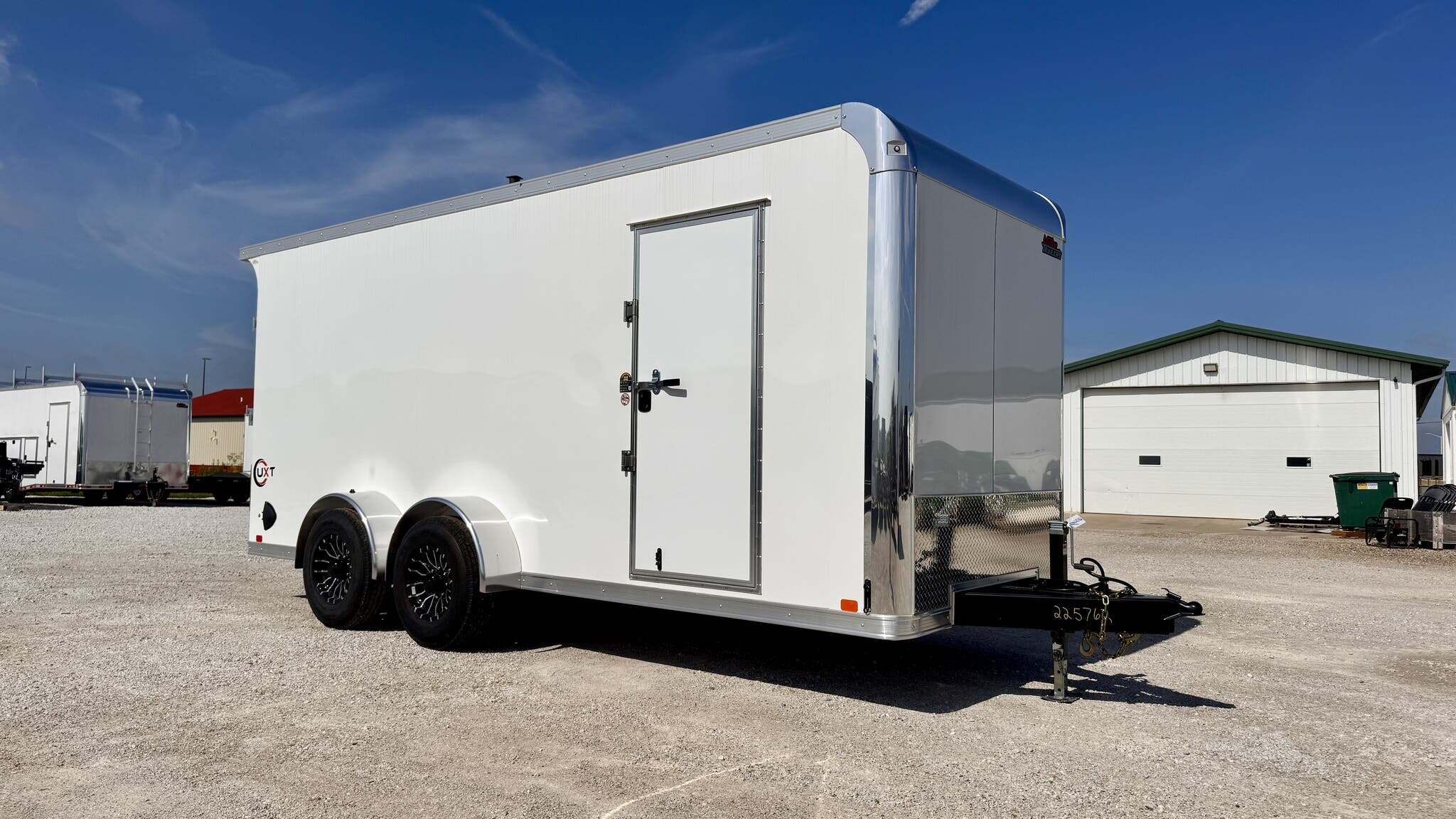 2026 United Trailers UXT 7x18 COMMERCIAL GRADE - BUILT IN RAMP BLADE in Goodfield, IL