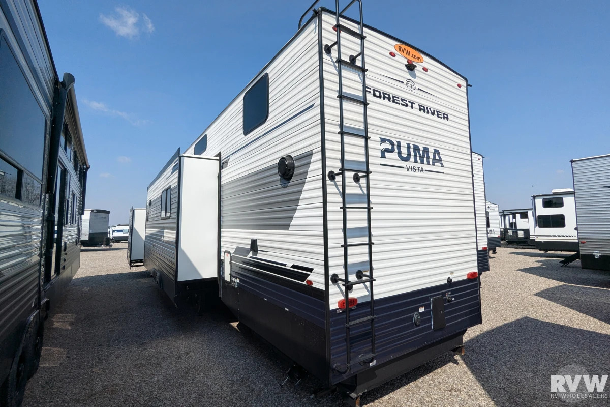 2026 Palomino Puma LFT 420LFT in lakeview OH