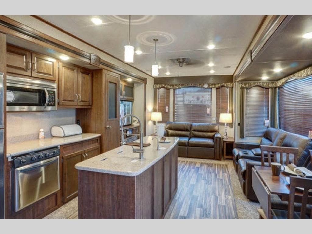 2017 Keystone Rv Retreat 39LOFT in perry IA
