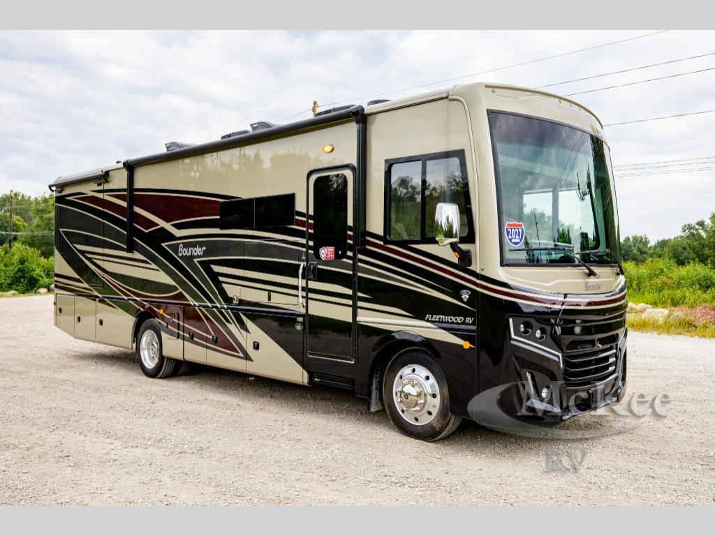 2027 Fleetwood Rv Bounder 33C in perry IA