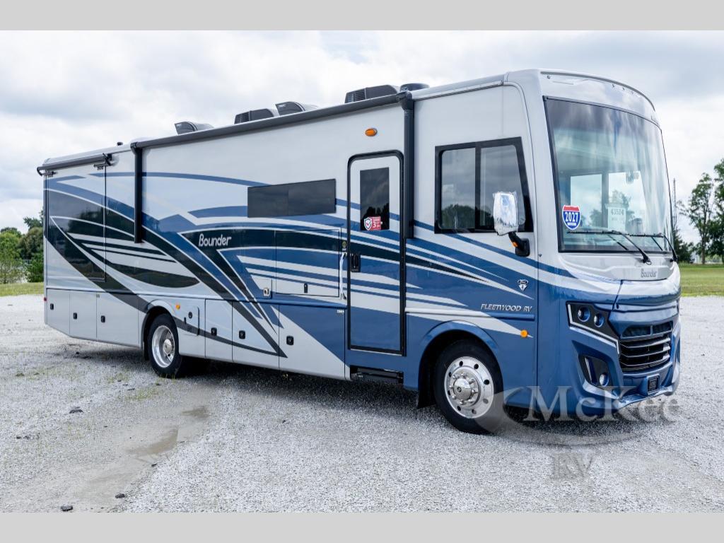 2027 Fleetwood Rv Bounder 33C in perry IA