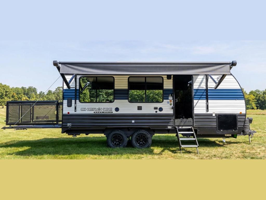 2027 Forest River Rv Cherokee Grey Wolf 18RR Travel Trailer Toy Hauler RV