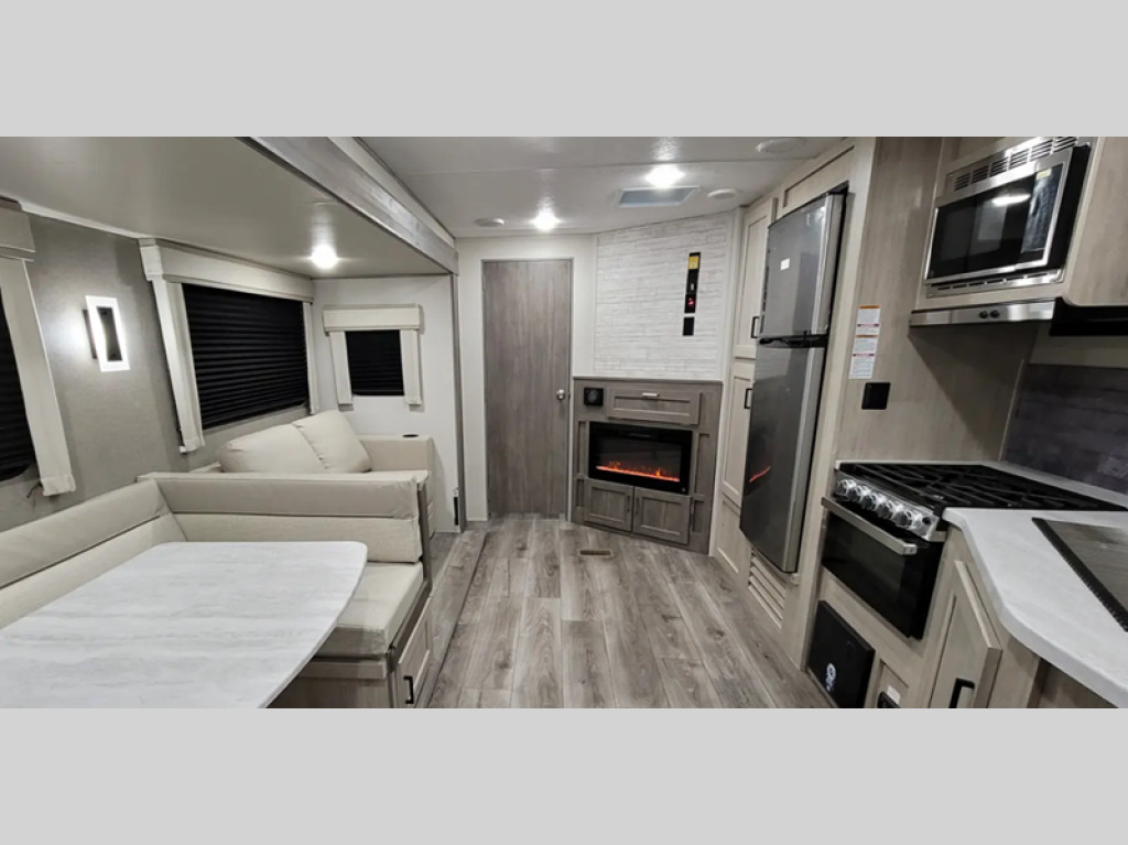 2024 Coachmen Rv Catalina Legacy Edition 263BHSCK in springville TN