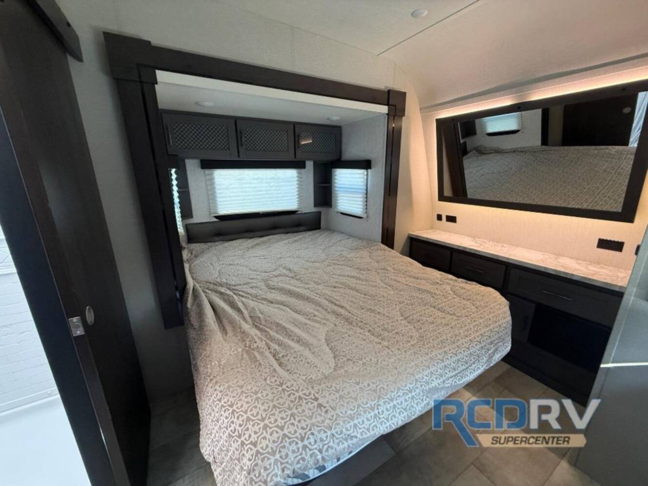 A photo of this 2022 Grand Design Momentum G-Class 25G