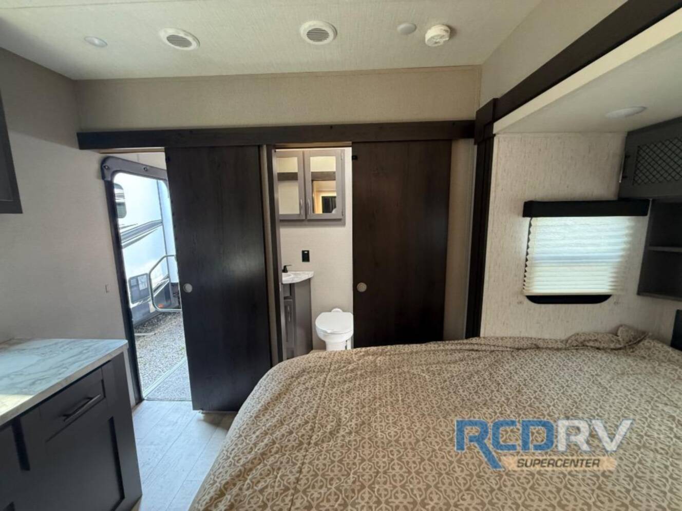 A photo of this 2022 Grand Design Momentum G-Class 25G