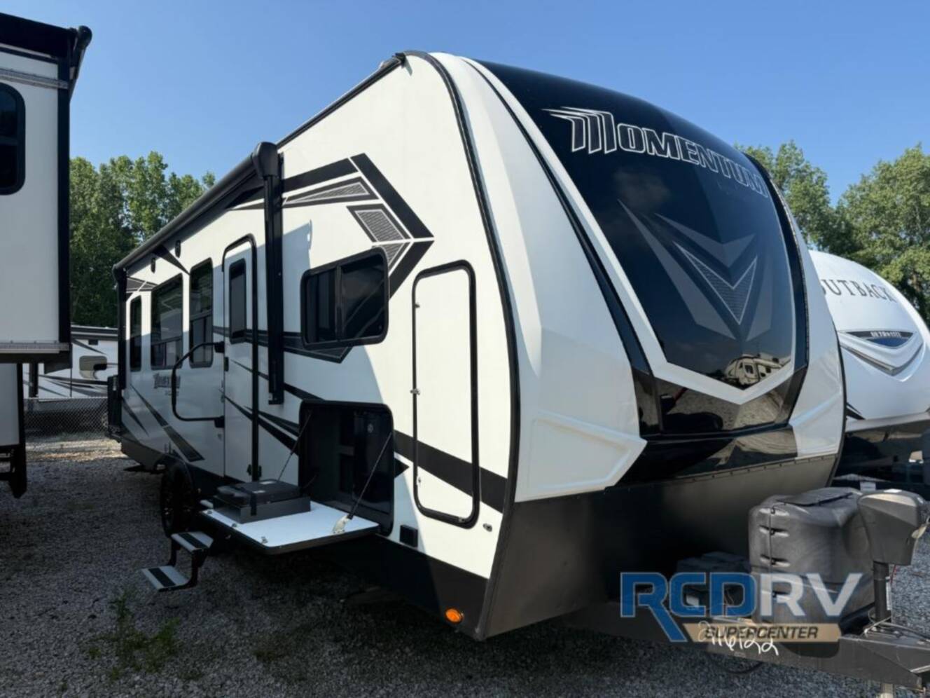 A photo of this 2022 Grand Design Momentum G-Class 25G