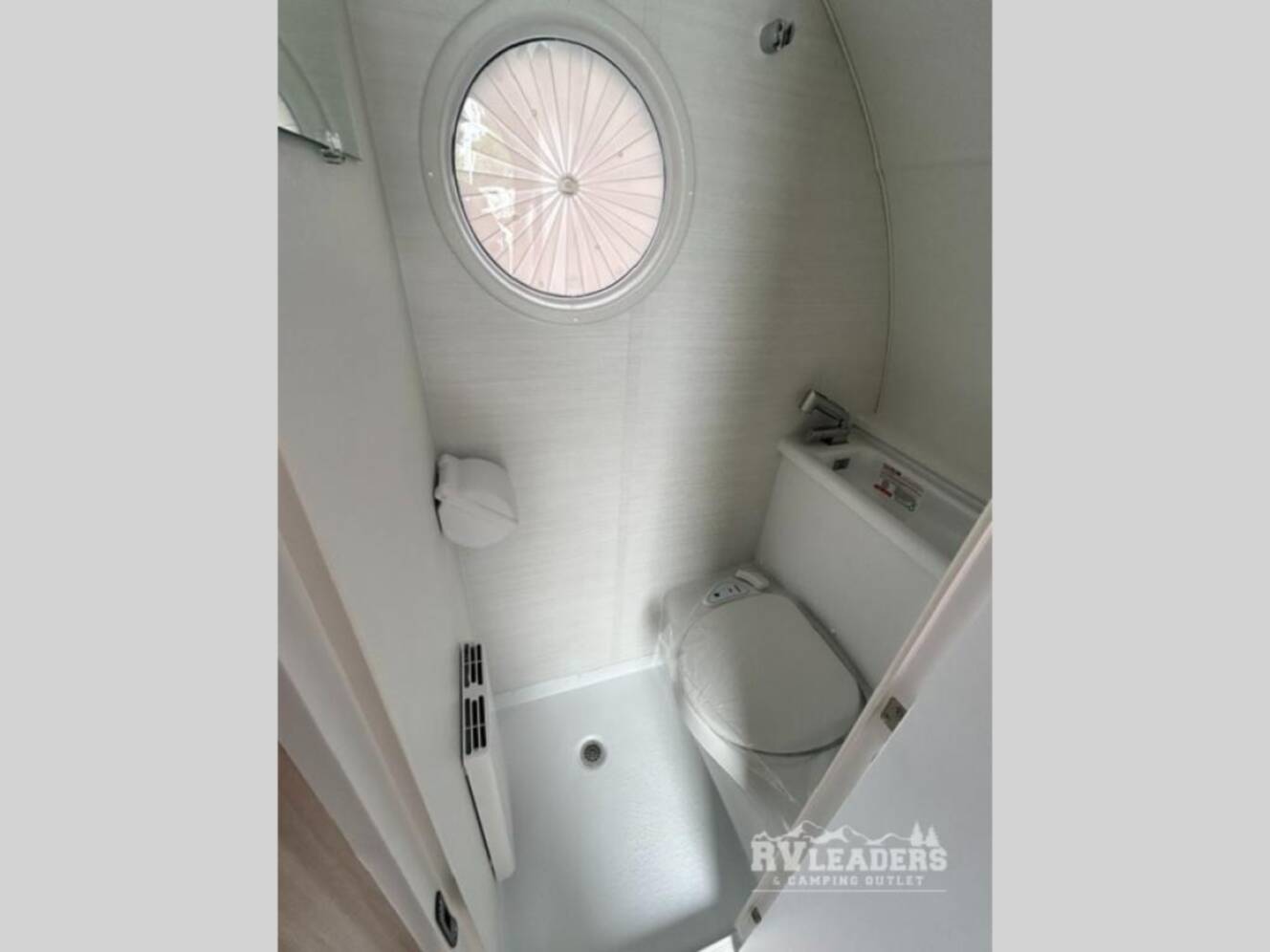 A photo of this 2026 Nucamp Rv TAB 360