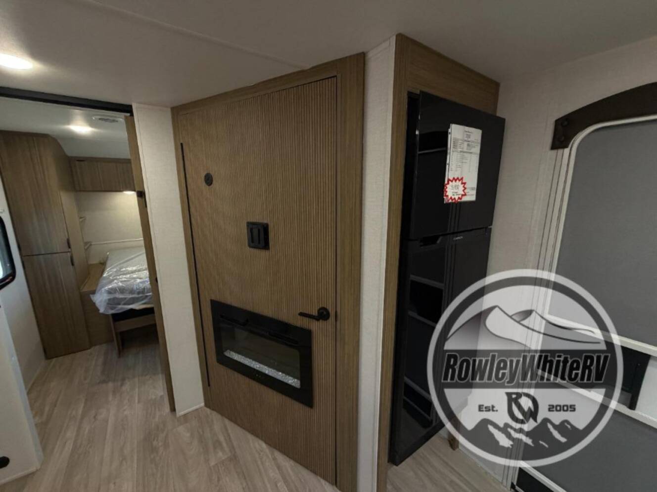 A photo of this 2027 Forest River Rv Salem Cruise Lite 26DBHD
