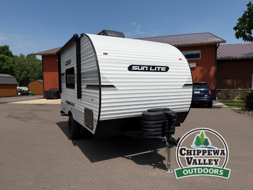 2027 Sunset Park Rv Sun Lite 16BH in chippewa falls WI