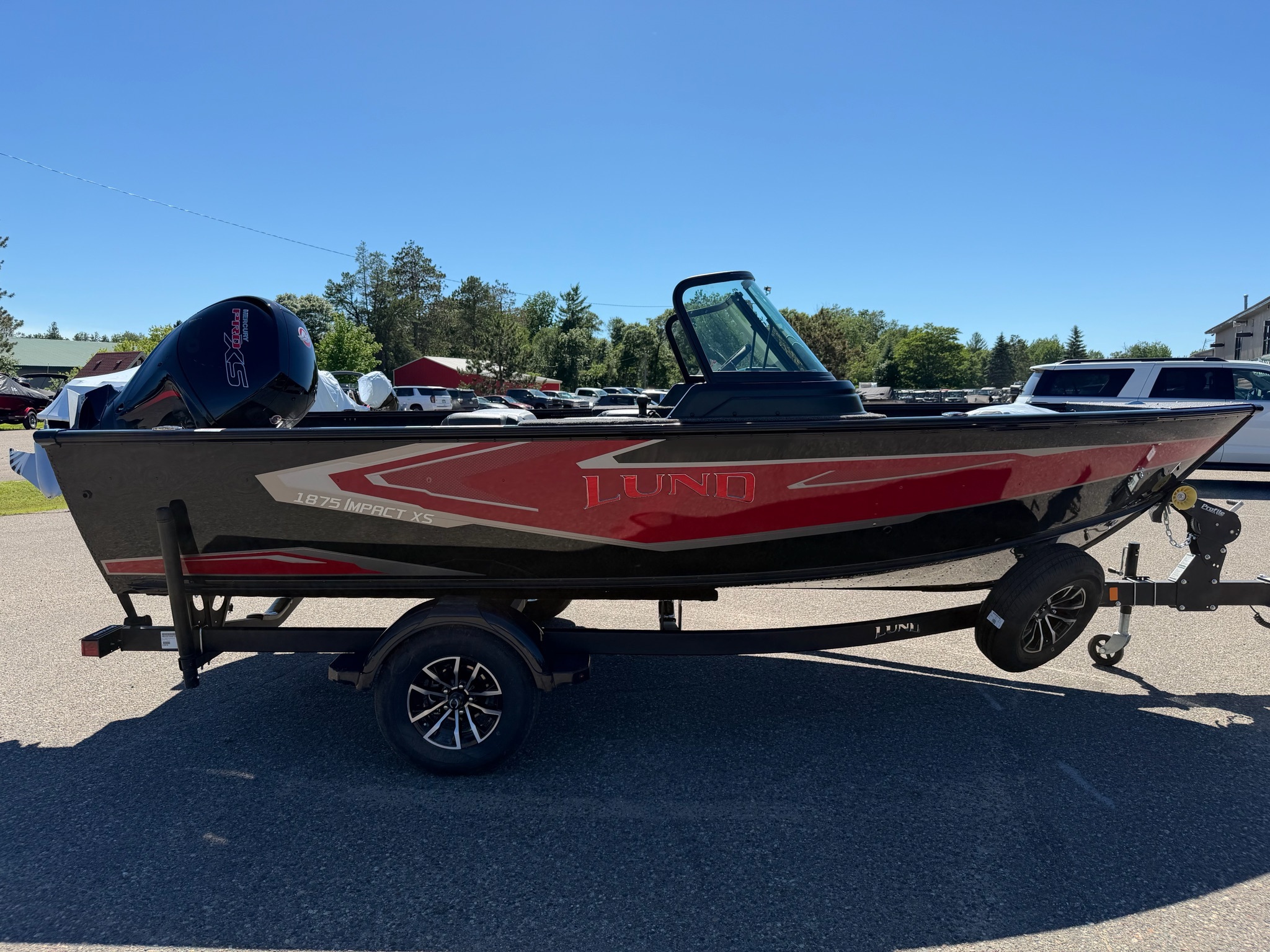 New 2027 Lund 1875 Impact Xs For Sale in Brainerd, MN - 5041182034