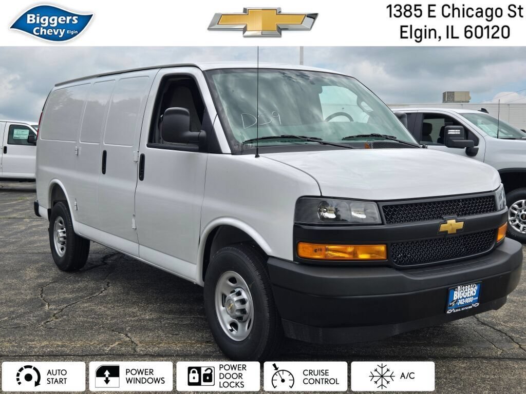 2026 CHEVROLET Express Cargo in Elgin, IL