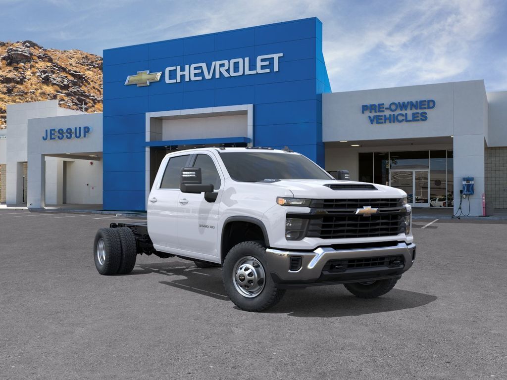2026 CHEVROLET Silverado 3500 in Cathedral City, CA