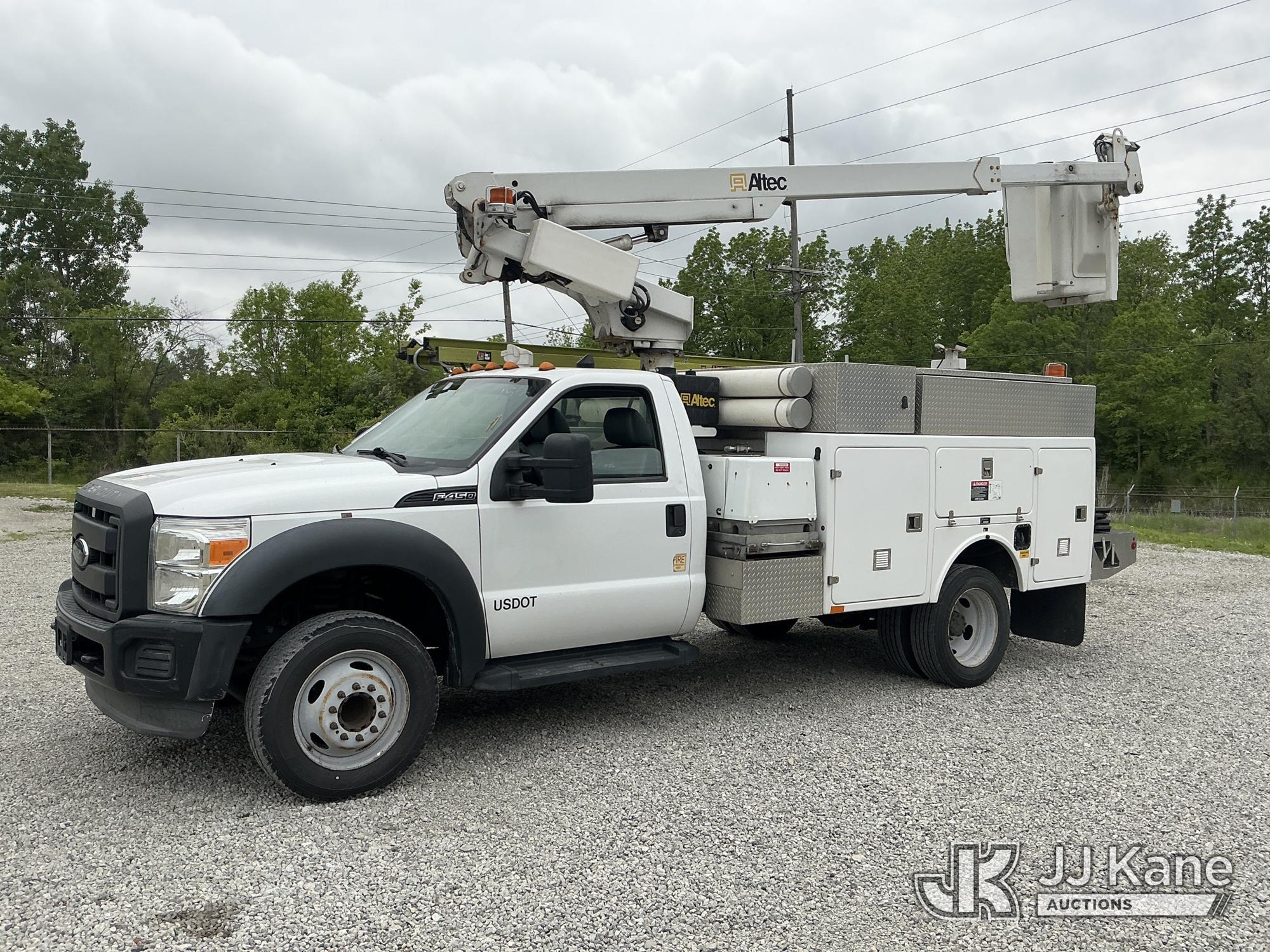 2013 Ford F-450 SD in Fort Wayne, IN