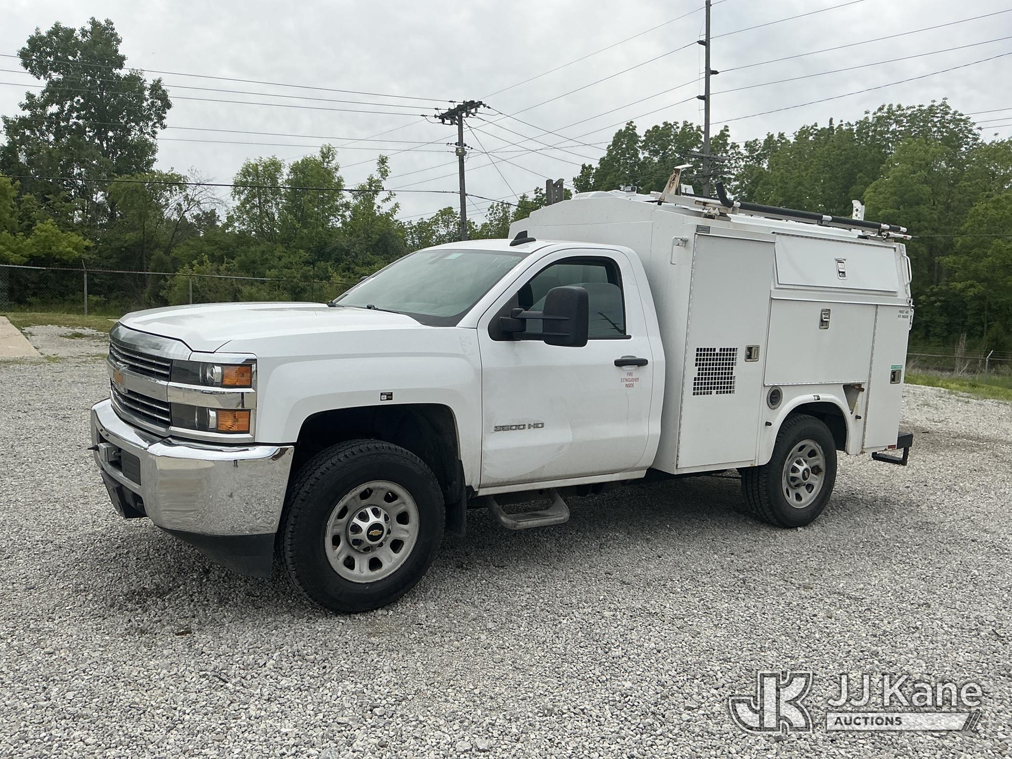 2015 Chevrolet Silverado 3500HD in Fort Wayne, IN