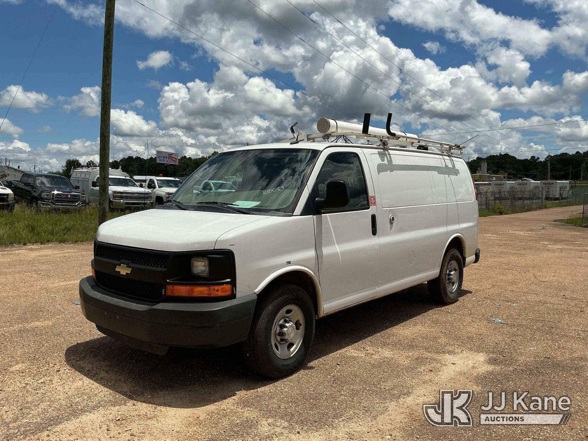 2015 CHEVROLET Express 2500 in Byram, MS