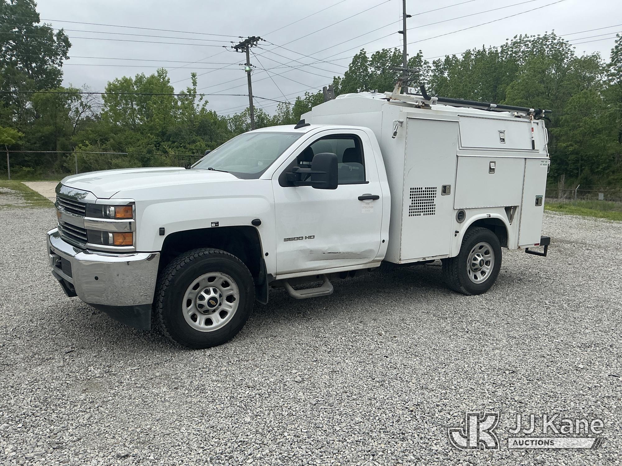 2015 Chevrolet Silverado 3500HD in Fort Wayne, IN