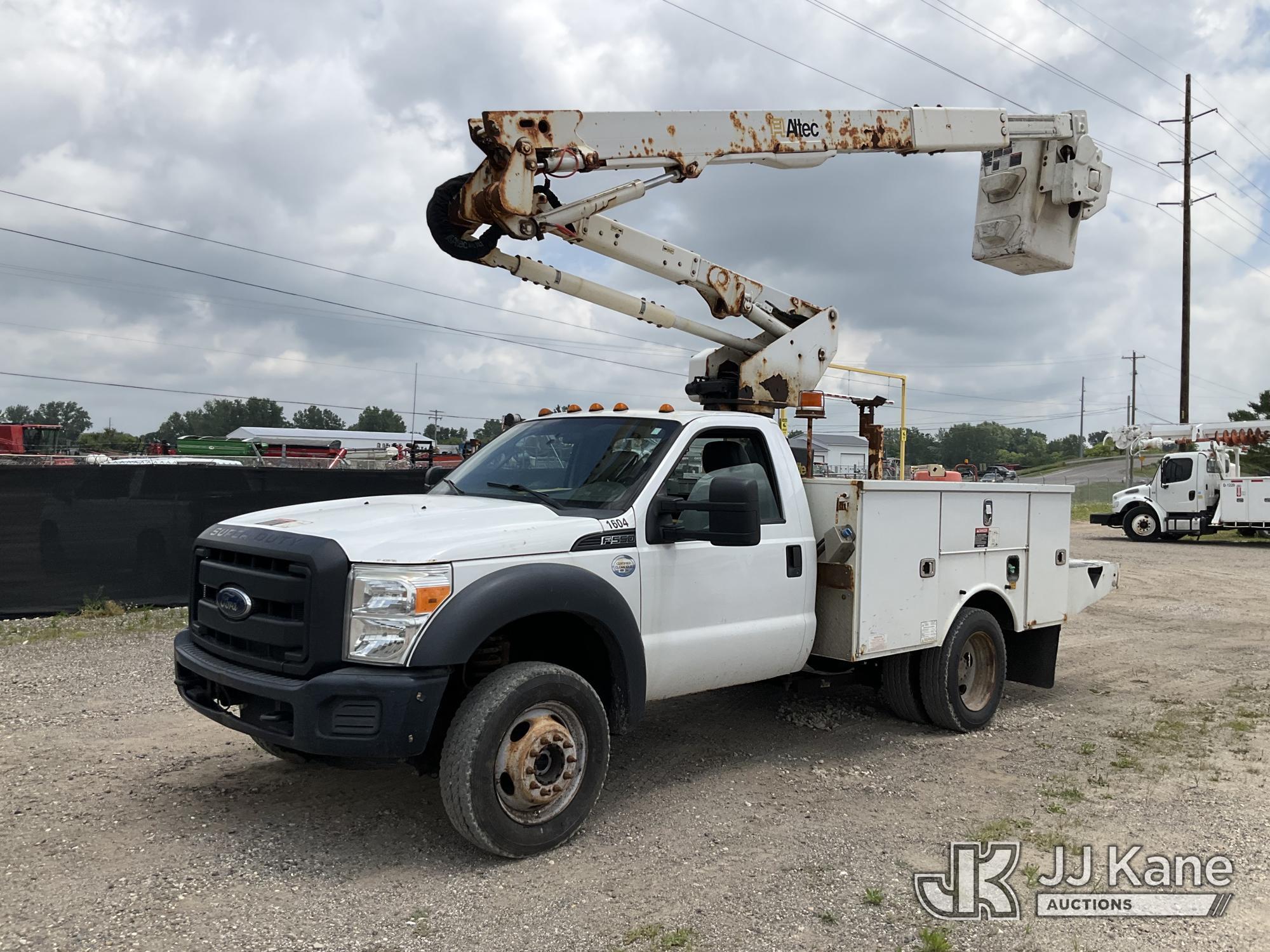 2016 FORD F550 in Charlotte, MI
