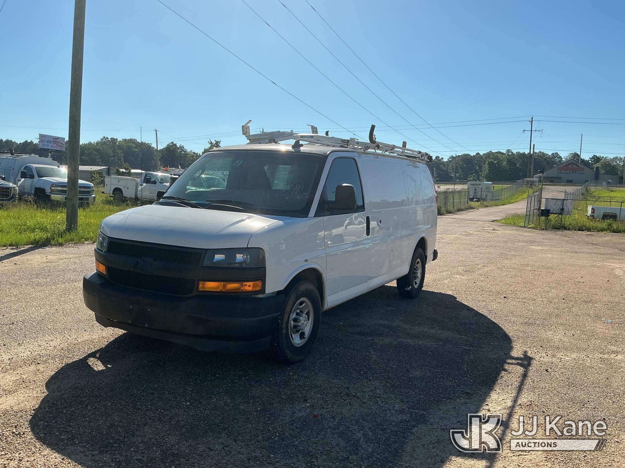 2018 CHEVROLET Express 2500 in Byram, MS