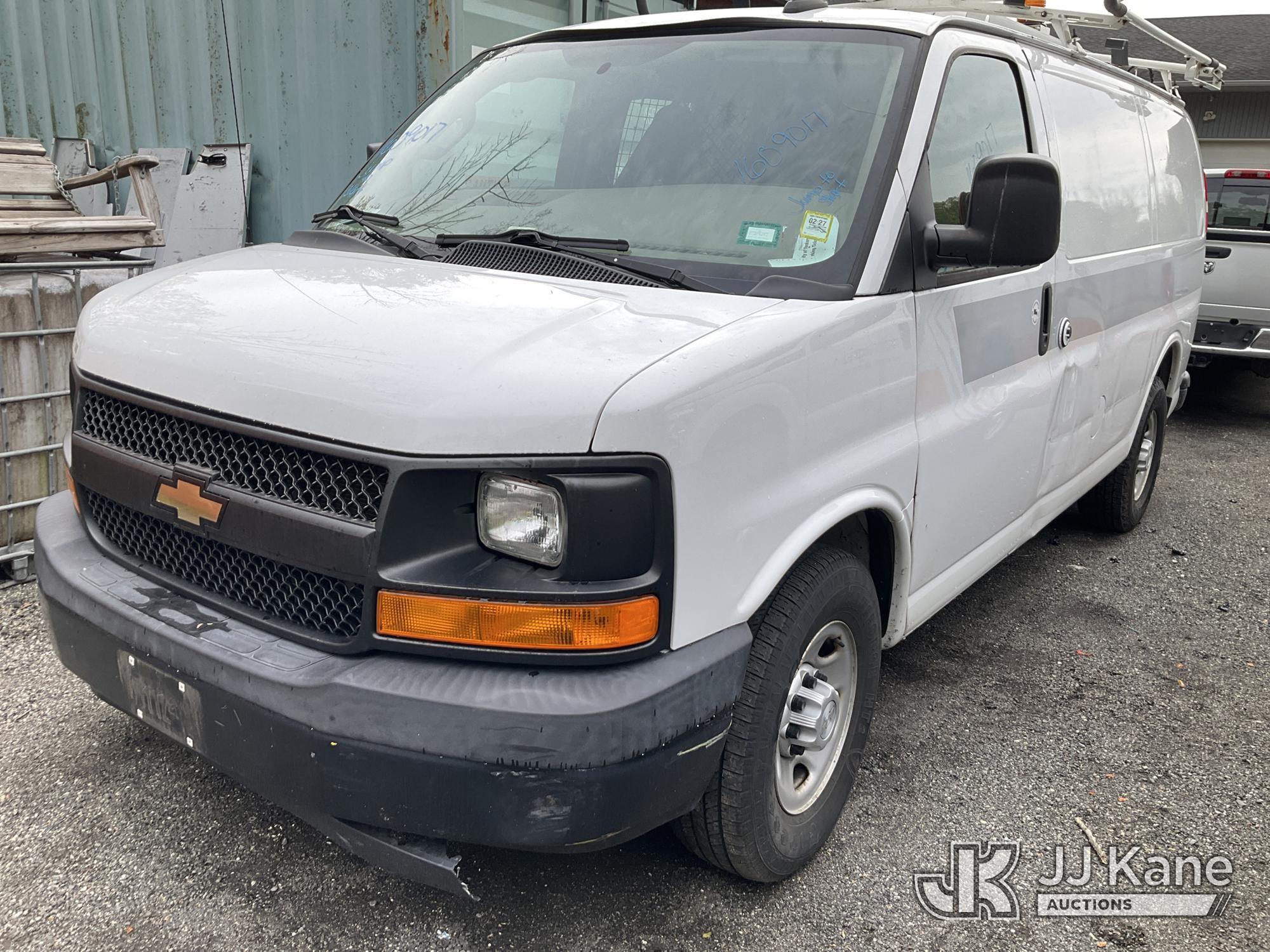 2017 CHEVROLET Express G2500 in Branchville, NJ