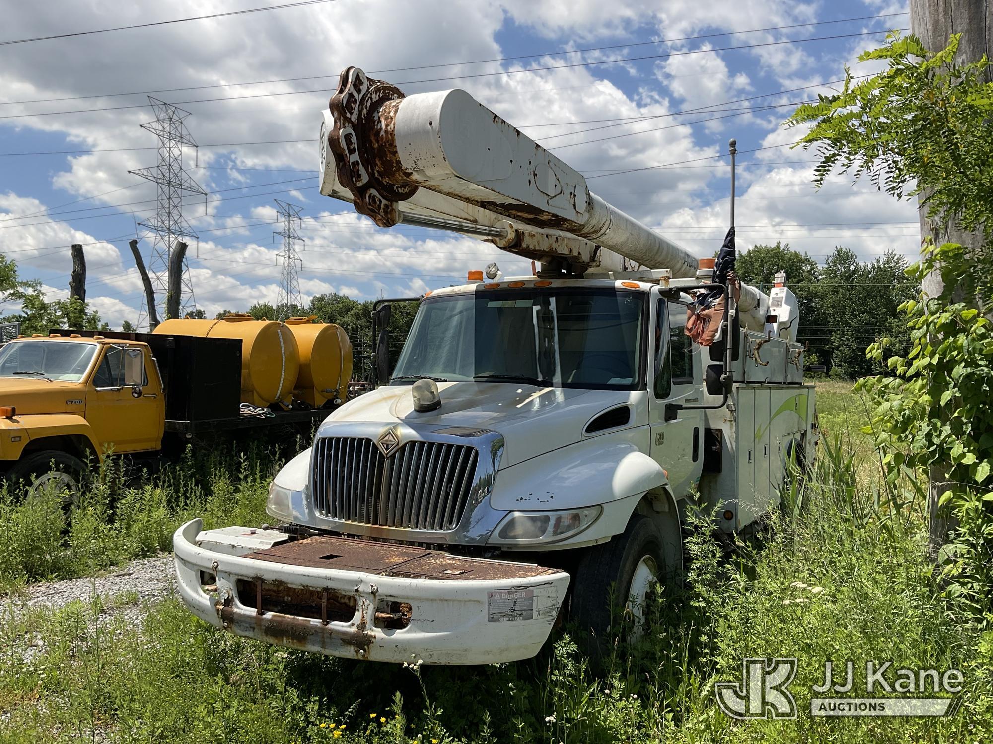 2007 International 4300 in Hobart, IN