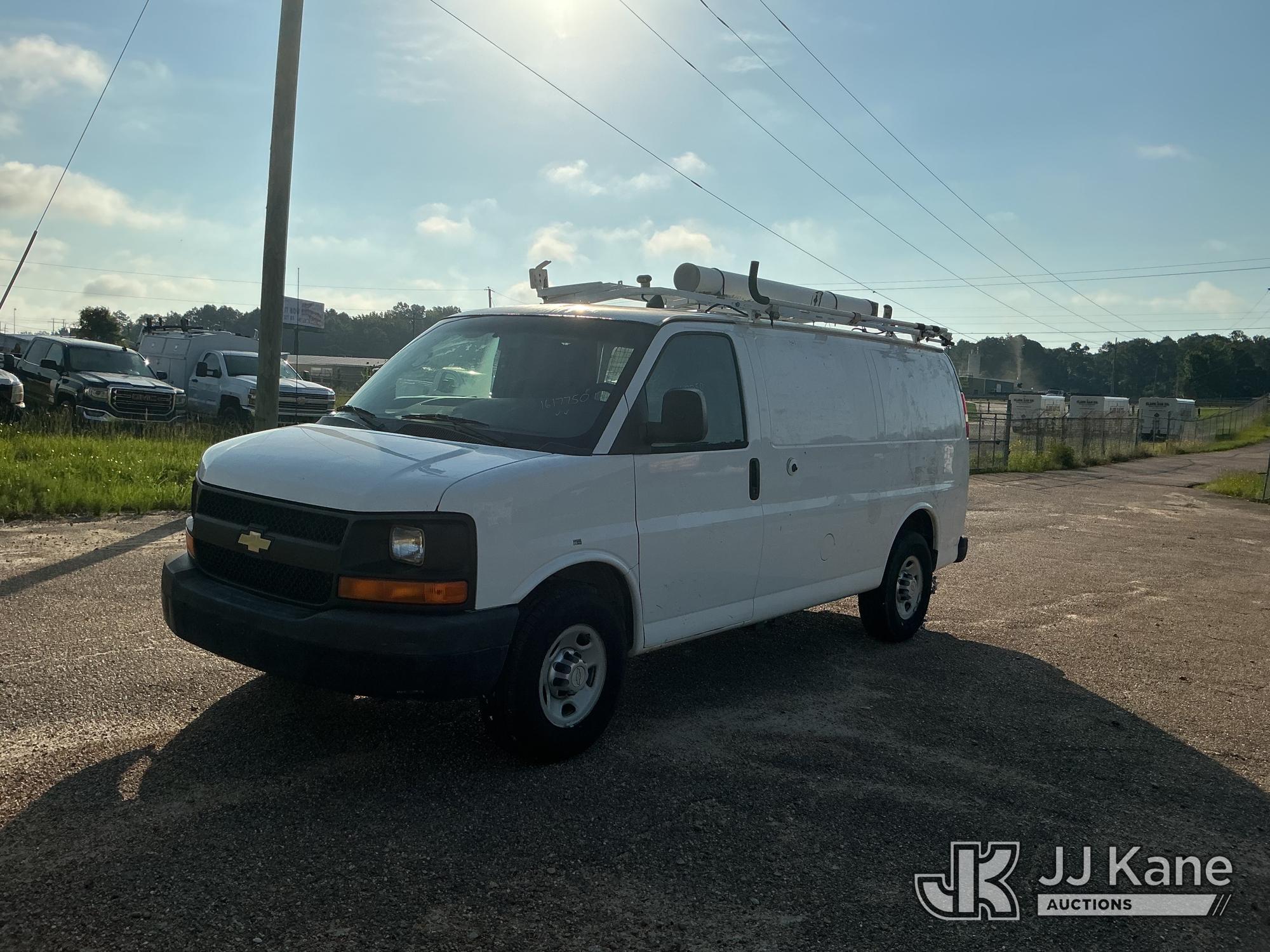2013 CHEVROLET Express G2500 in Byram, MS