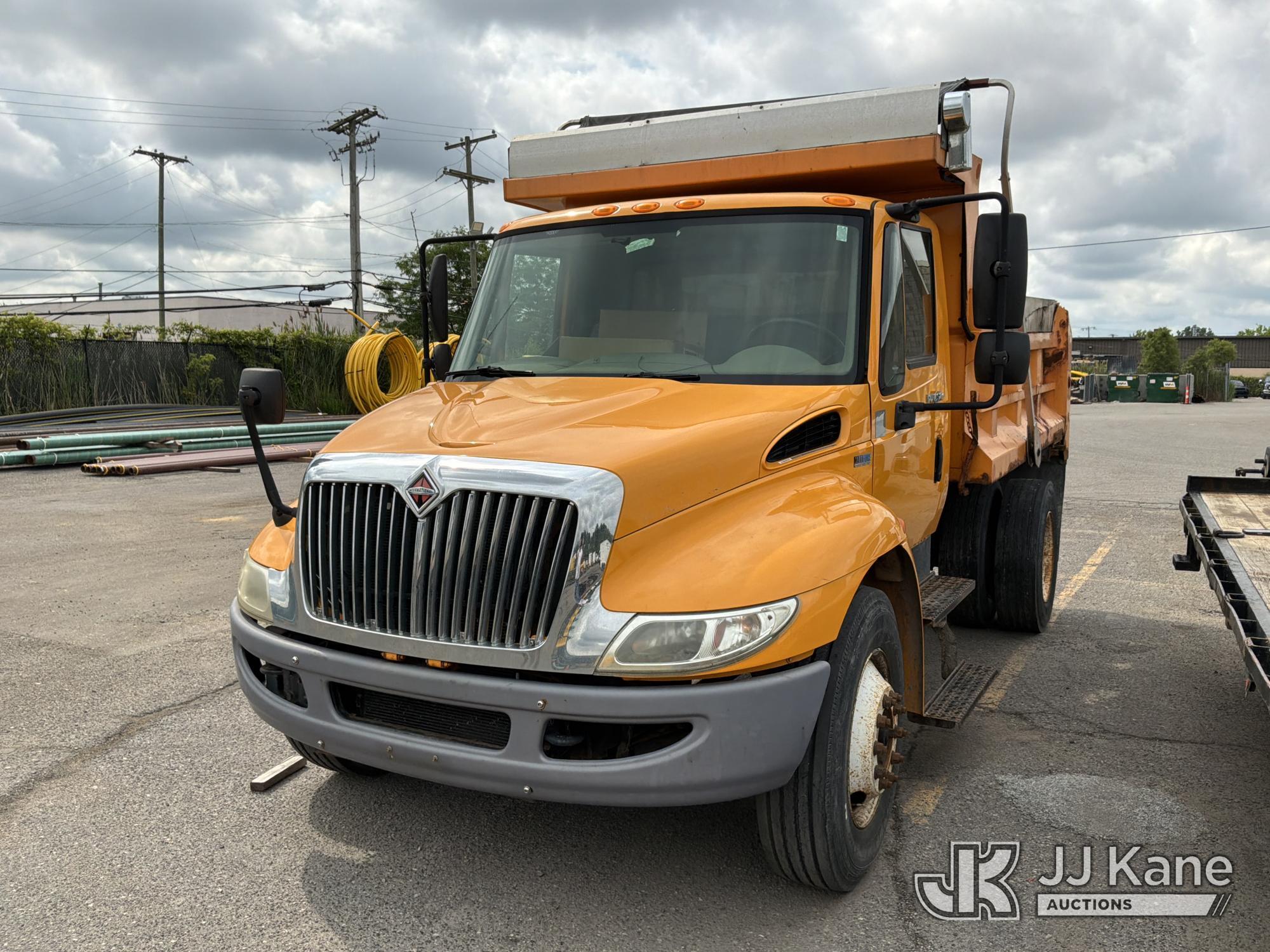2013 International 4300 in Romulus, MI