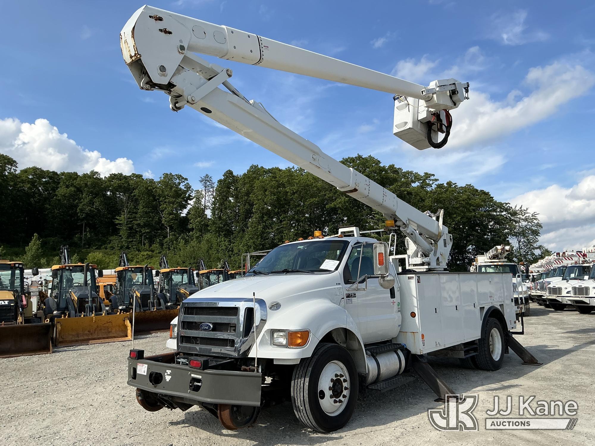 2015 Ford F-750 in Shrewsbury, MA