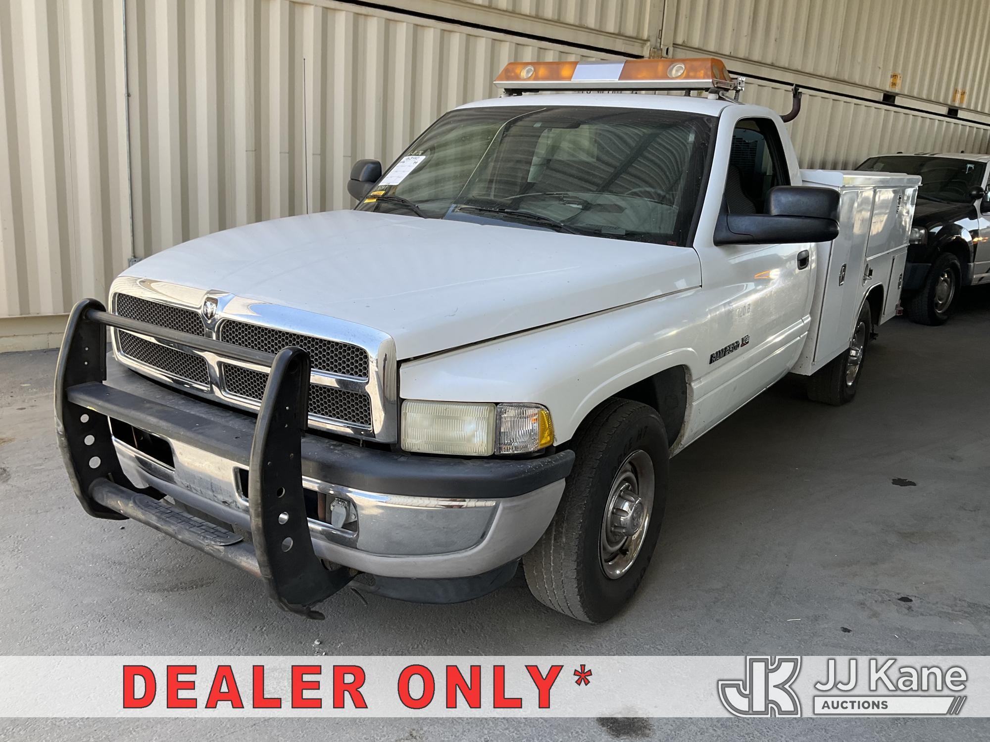1999 Dodge Ram 2500 in Jurupa Valley, CA