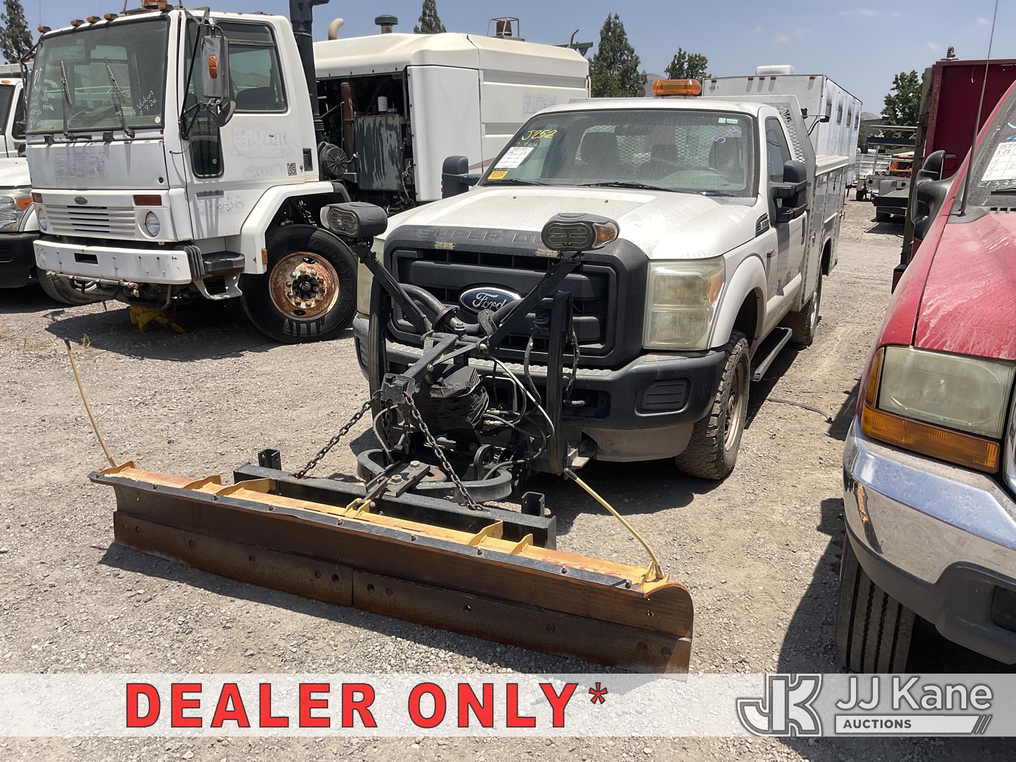 2011 Ford F-350 SD in Jurupa Valley, CA