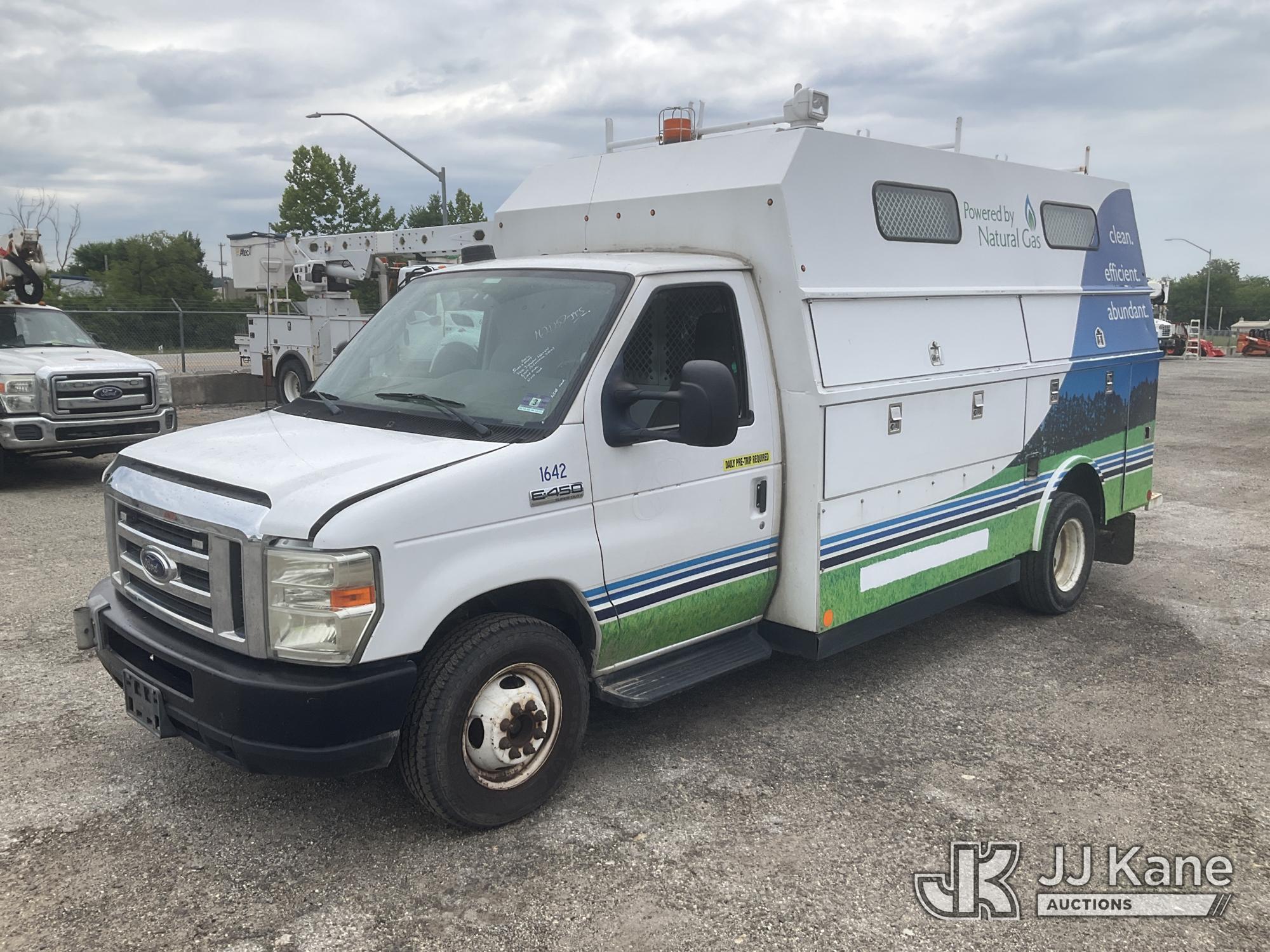 2016 Ford E450 in Plymouth Meeting, PA
